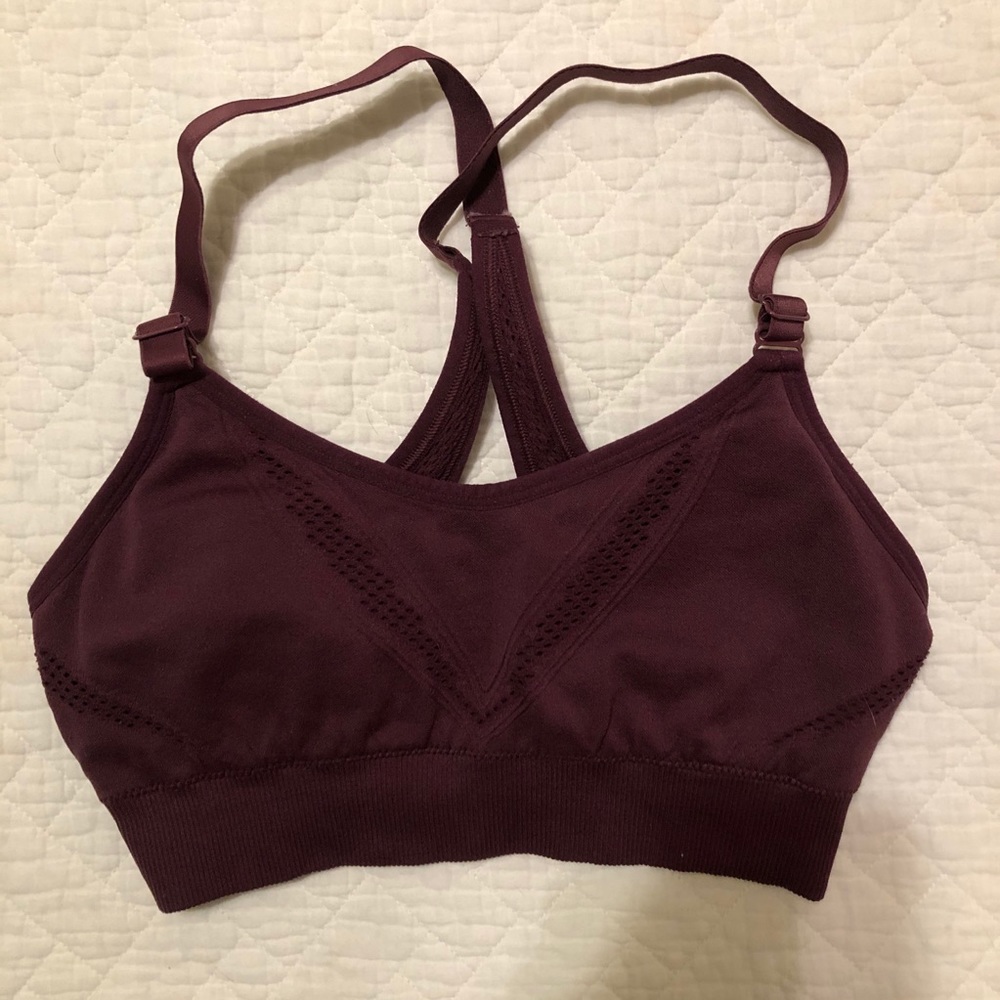 All in Motion Target Laser Cut Seamless Sports Bra - Picture 3 of 6